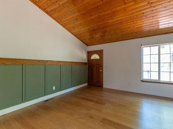 3rd image of 6294 Greyling Way