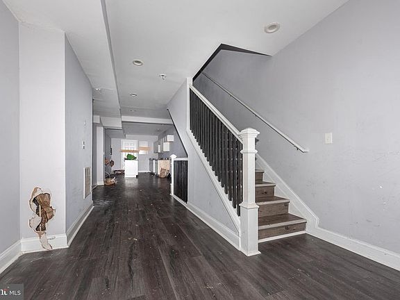 2nd image of 302 S Gilmor St