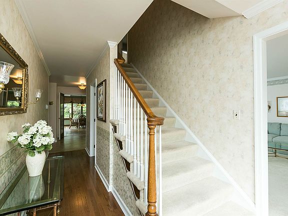 3231CanterburyLane-59