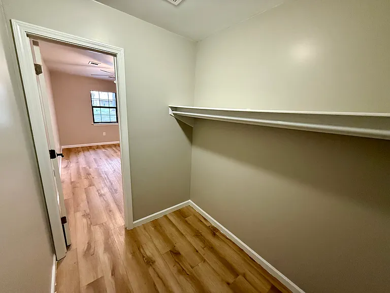 2013 Creekwood Dr — Photo 22
