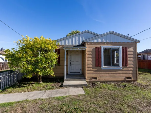 15 Lone Pine Ave, Freedom, CA 95019