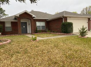 5120 Eastcreek Dr, Arlington, TX 76018