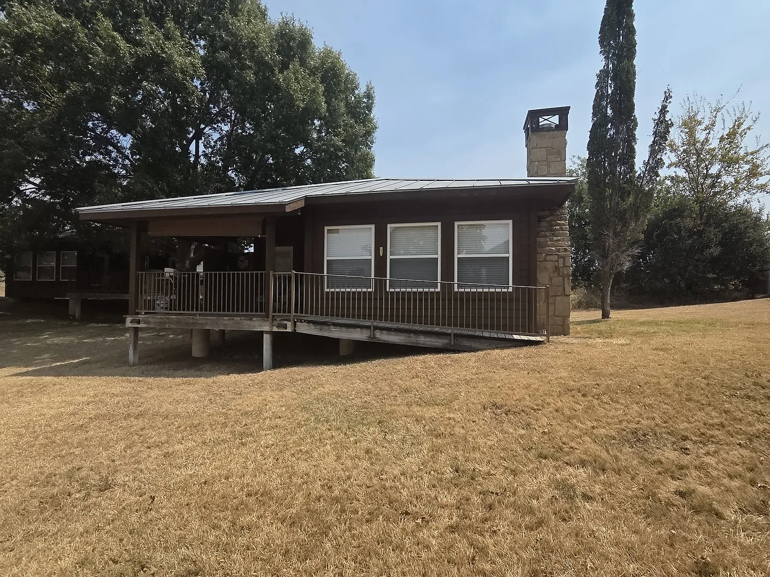 1 bed, 750 sqft, $18,000 — Photo 4