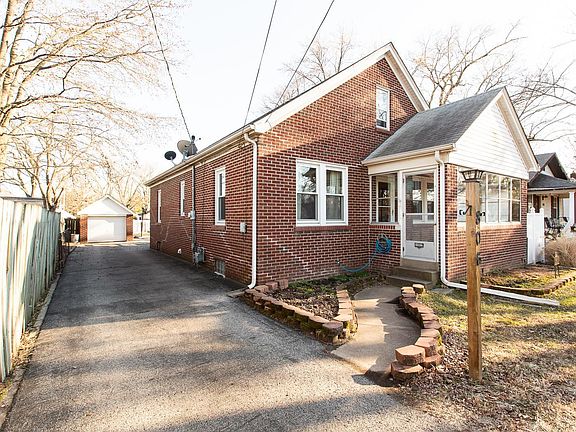 2nd image of 806 Park St