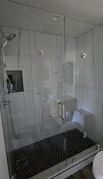 1920 S Sherbourne Dr #1/2 — Photo 15