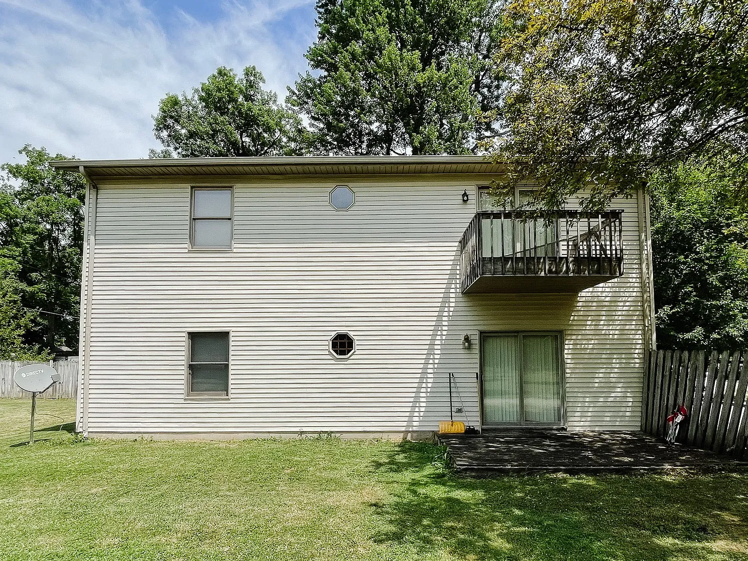 3624 W 26th St - Cozy & Spacious Living in Desirable Middletown Park! — Photo 3