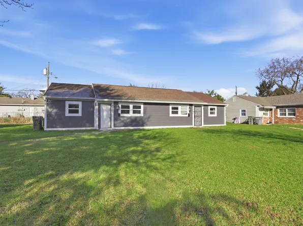 2220 N Kenyon St, Indianapolis, IN 46219