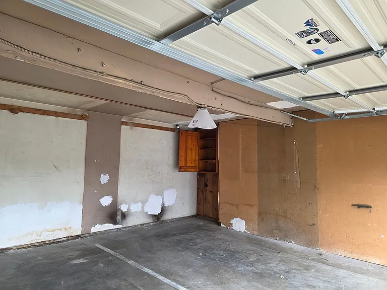 5547 Woodman Ave — Photo 28