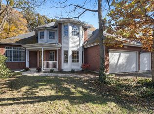 408 Delaware Cir, Bolingbrook, IL 60440