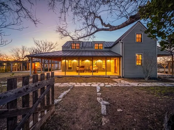 9402 Doss Spring Creek Rd, Doss, TX 78618