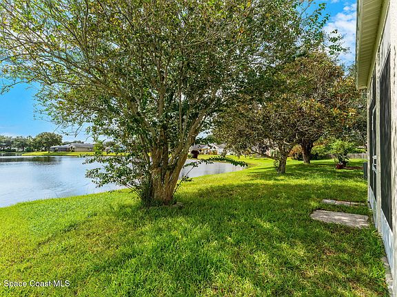 2nd image of 1731 Morning Glory Dr