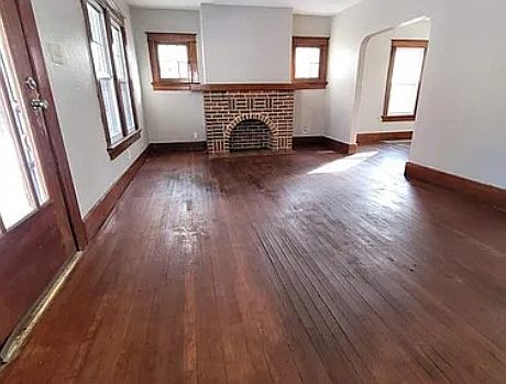2nd image of 348 Fernwood Ave
