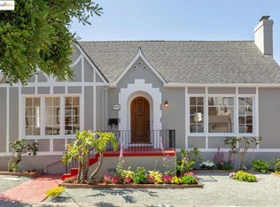 6753 Manor Crst, Oakland, CA 94618