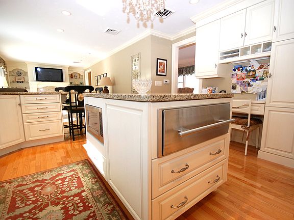 Kitchen / Sitting Room