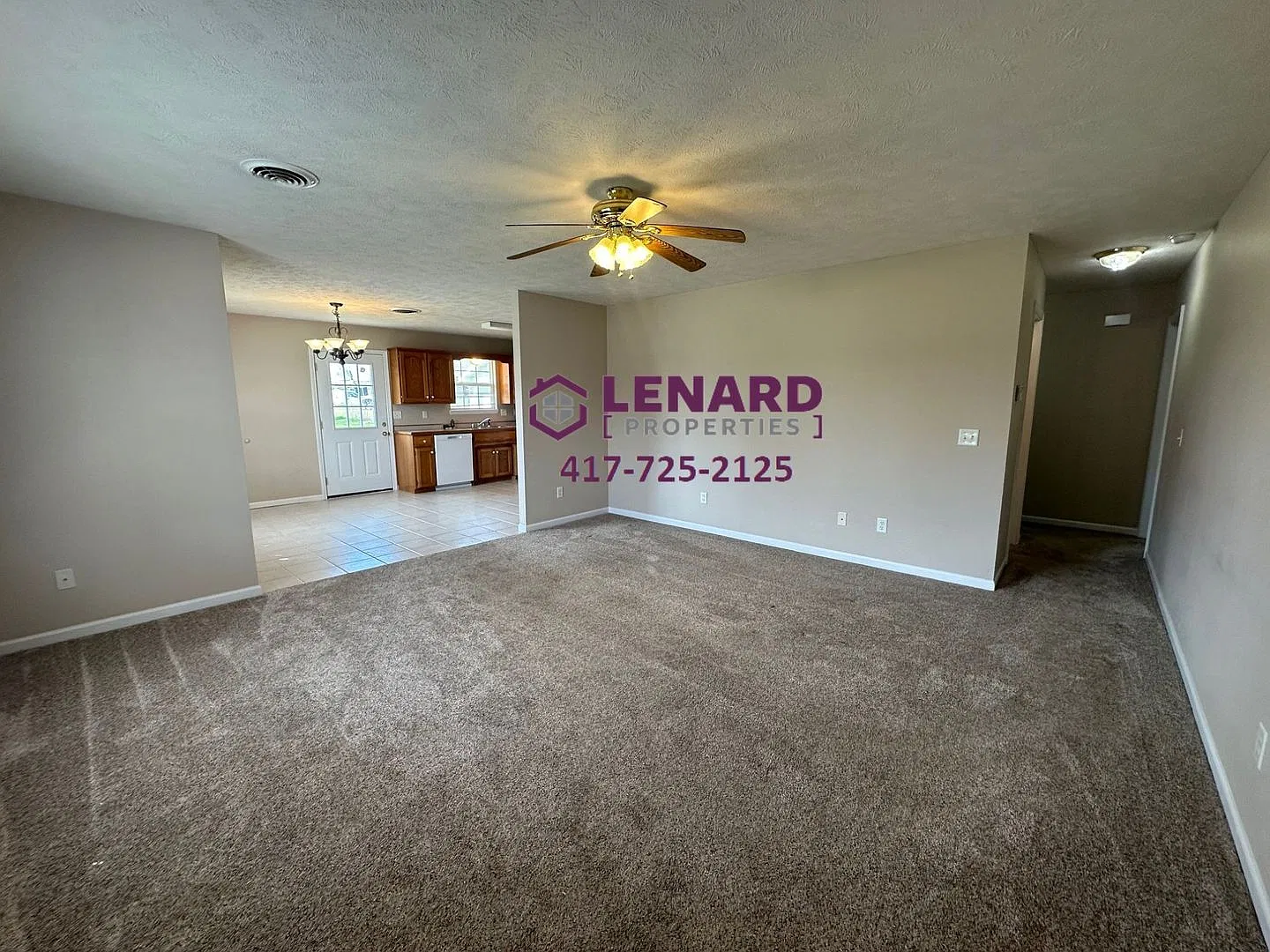 W Bradford - Urich — Photo 4