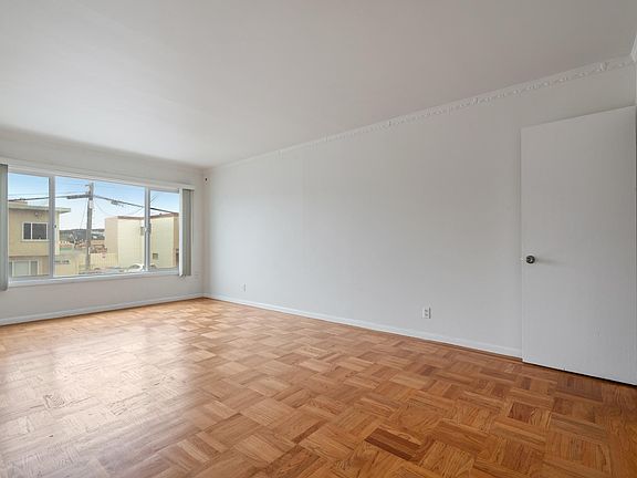4th image of 4145 Lawton St