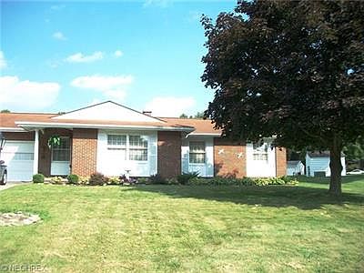 1st image of 528 Louise St