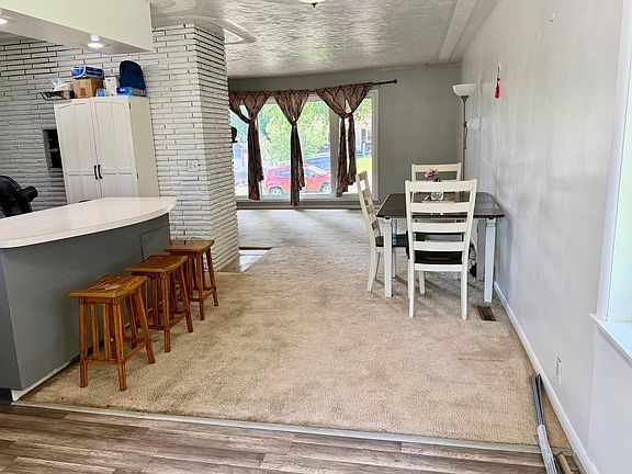 5th image of 406 Olander St