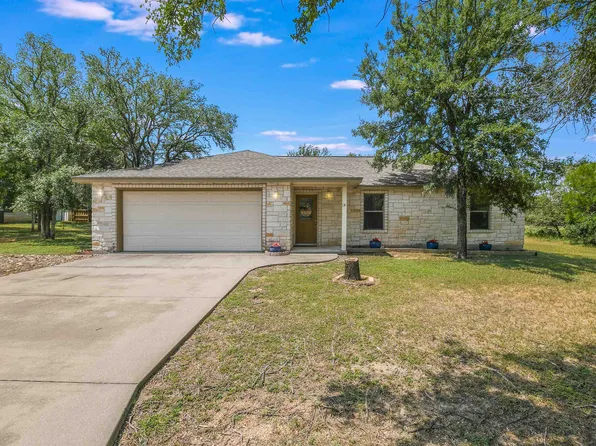 131 Oakwood Drive, Granite Shoals, TX 78654