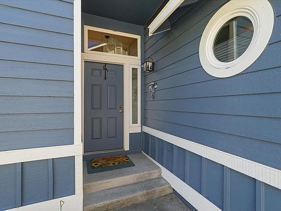 4th image of 82 Sequoia Cir