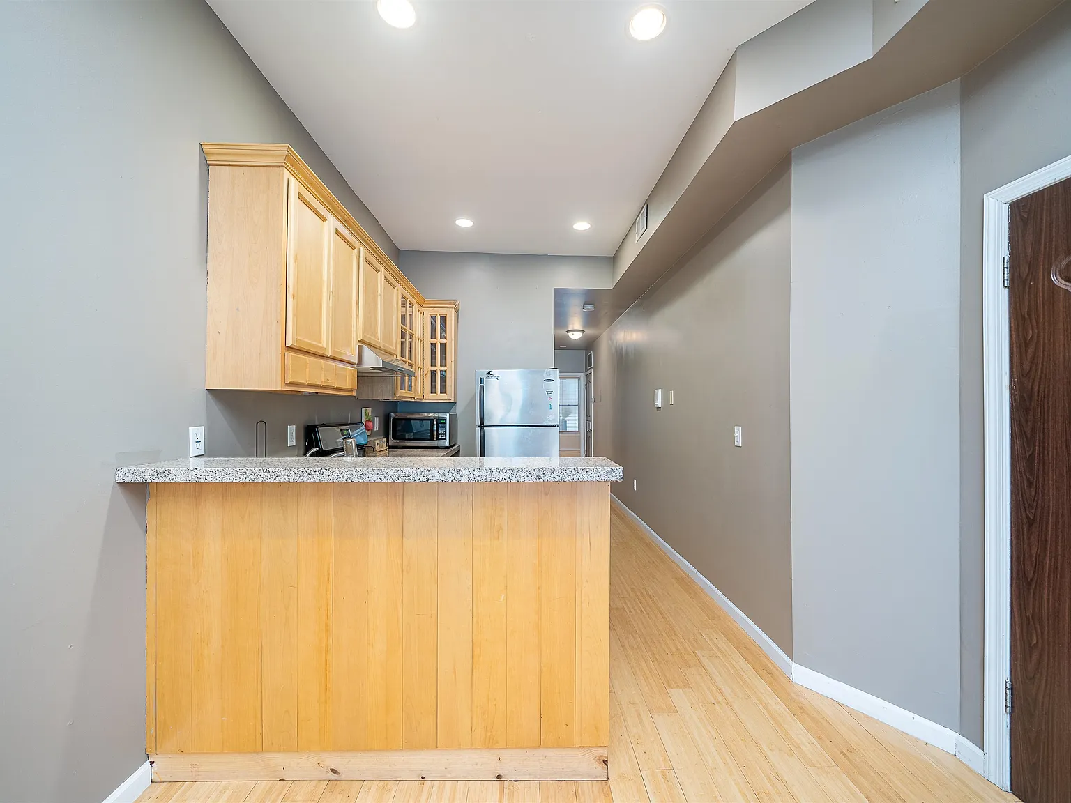 1 bed, 1.0 bath, 559 sqft, $2,250 — Photo 4
