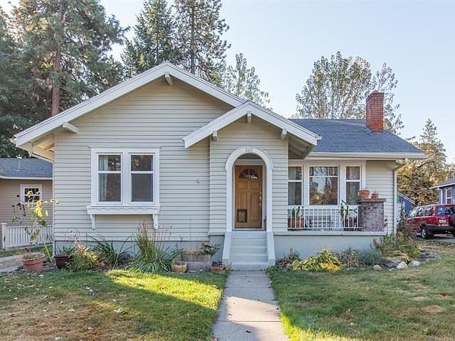1st image of 207 W 27th Ave