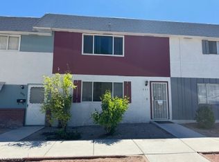 571 Greenbriar Townho Way #3, Las Vegas, NV 89121