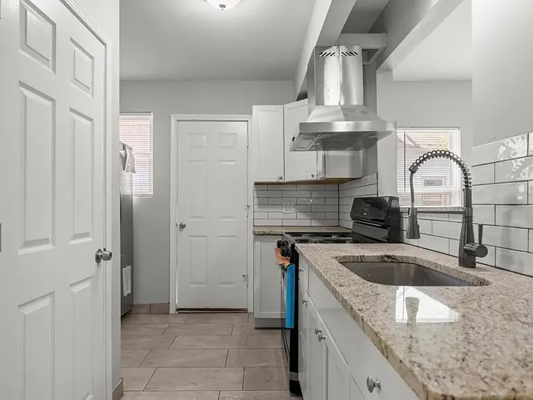 4507 High St — Photo 17