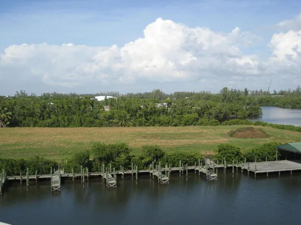307 Goodlette Frank Rd S Unit 503, Naples, FL 34102