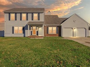 629 Creekwood Dr, Chesapeake, VA 23323