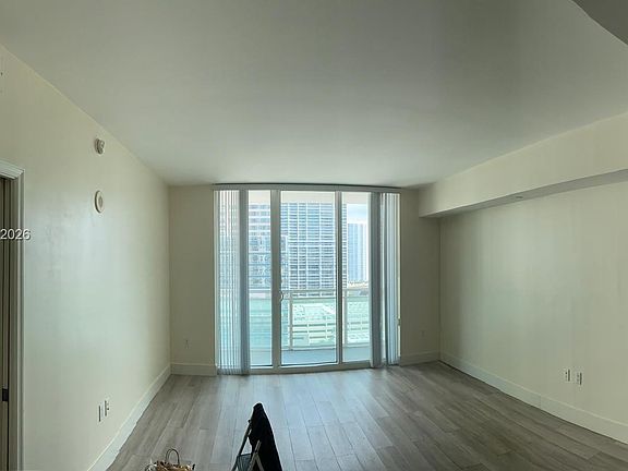 5th image of 950 Brickell Bay Dr APT 1708