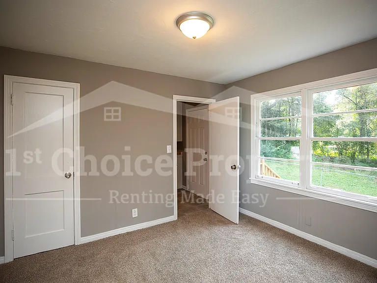 101 14th Ct NW — Photo 7
