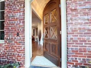 2030 Springlake Ct NW, Atlanta, GA 30318