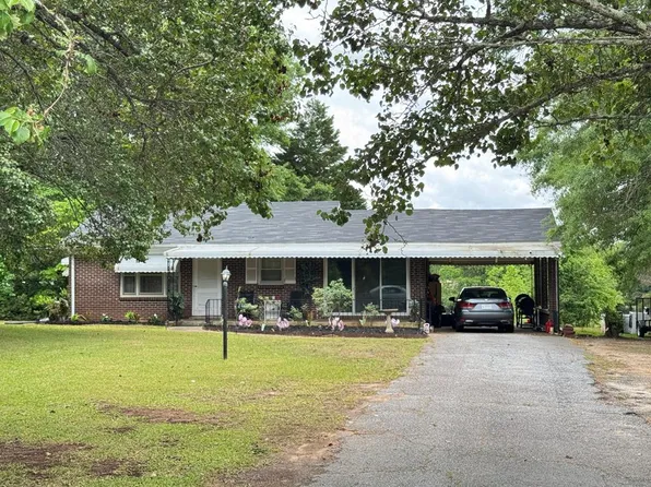 1507 McCormick Hwy, Greenwood, SC 29646