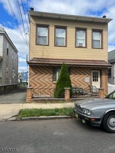 822-824 Jackson Ave, Elizabeth, NJ, 07201