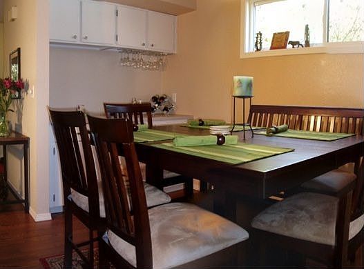 Built-In Dining Hutch