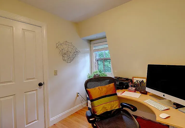 11 Young Orchard Ave #2 — Photo 4