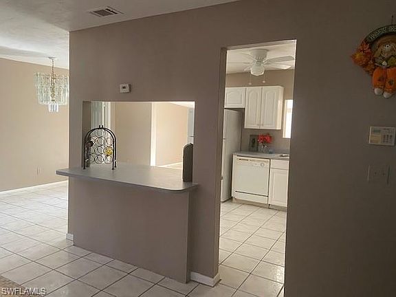 5th image of 1312 NE 9th Pl