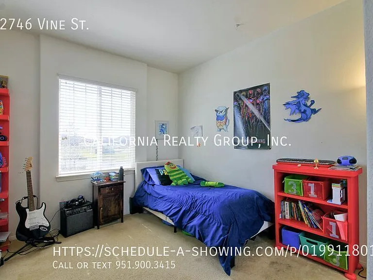 32746 Vine St — Photo 16
