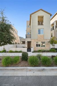 163 Crossover, Irvine, CA, 92618