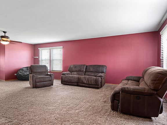 2nd image of 585 E Campbell Dr