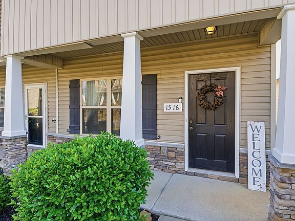4th image of 1516 Sprucedale Dr