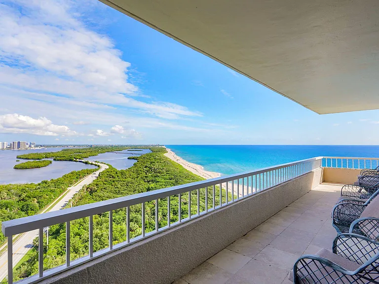 5550 N Ocean Dr #20C — Photo 42