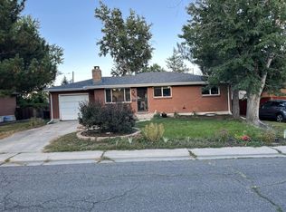 6048 Balsam St, Arvada, CO 80004