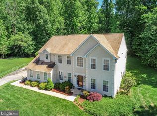 105 Lilac Way, Newark, DE 19702