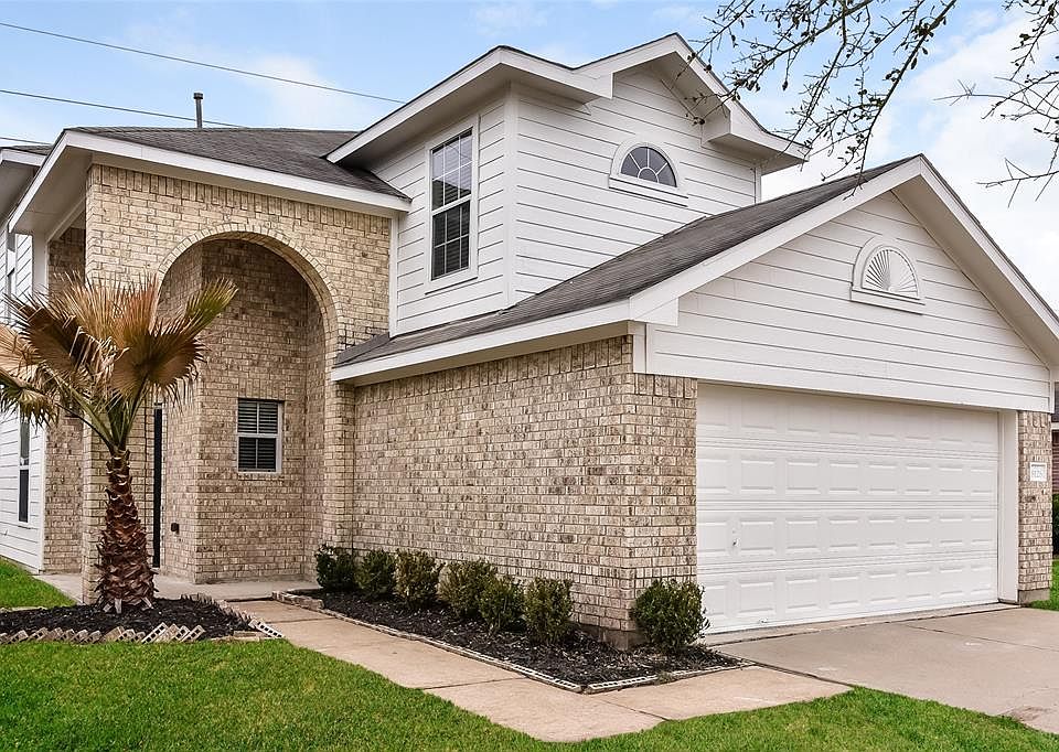 1st image of 18126 Sorrell Oaks Ln