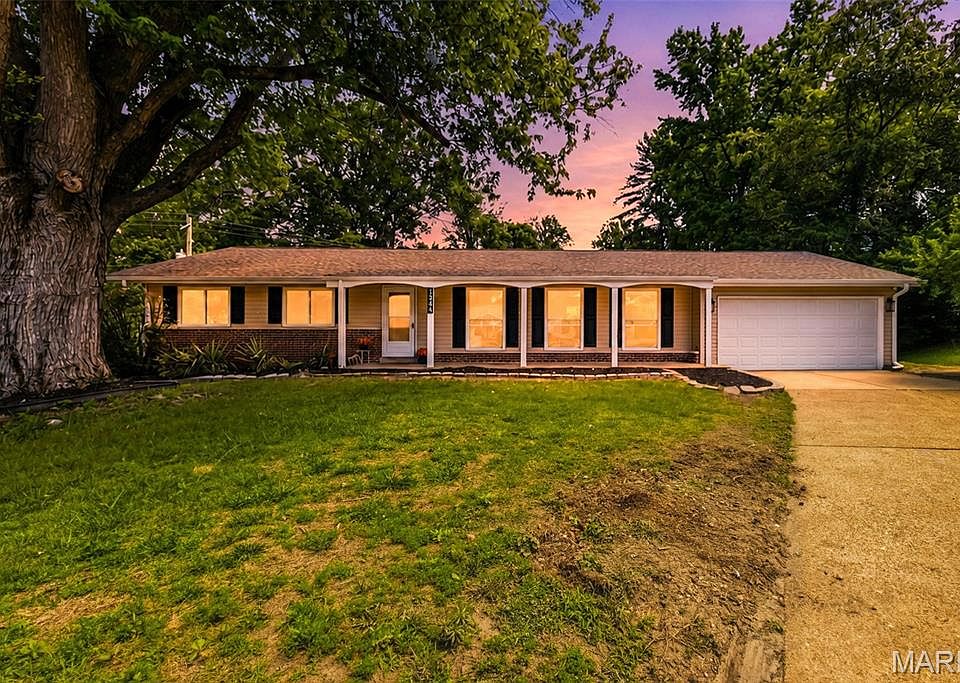 1st image of 1344 Palm Ridge Ct
