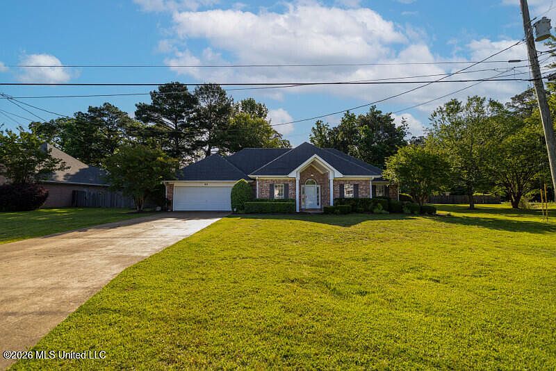 1st image of 55 Hazelnut Cir