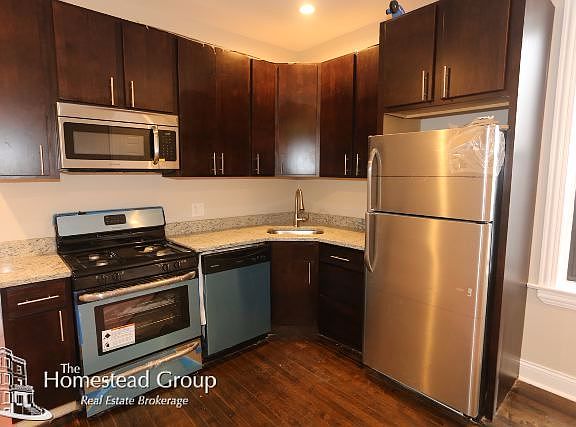 2nd image of 2019 N Hoyne Avenue # Fl 2f2nd