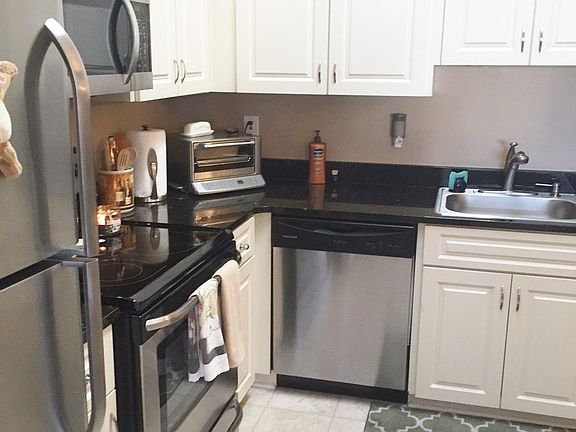 2nd image of 2101 Vine Way Dr APT 91